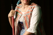 Magd kündigt
