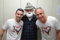 Hinter der Bühne - Lei Blau