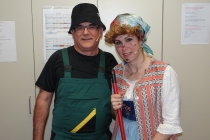 Hinter der Bühne - Lei Blau