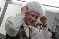 Hinter der Bühne - Lei Blau