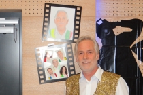 Hinter der Bühne - Lei Blau