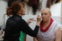 Hinter der Bühne - Lei Blau