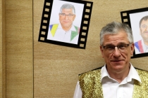 Hinter der Bühne - Lei Blau